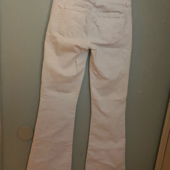 White J Brand - Picture 5 of 8